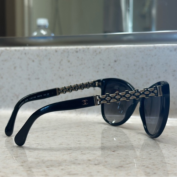 Chanel Sunglasses main image 6